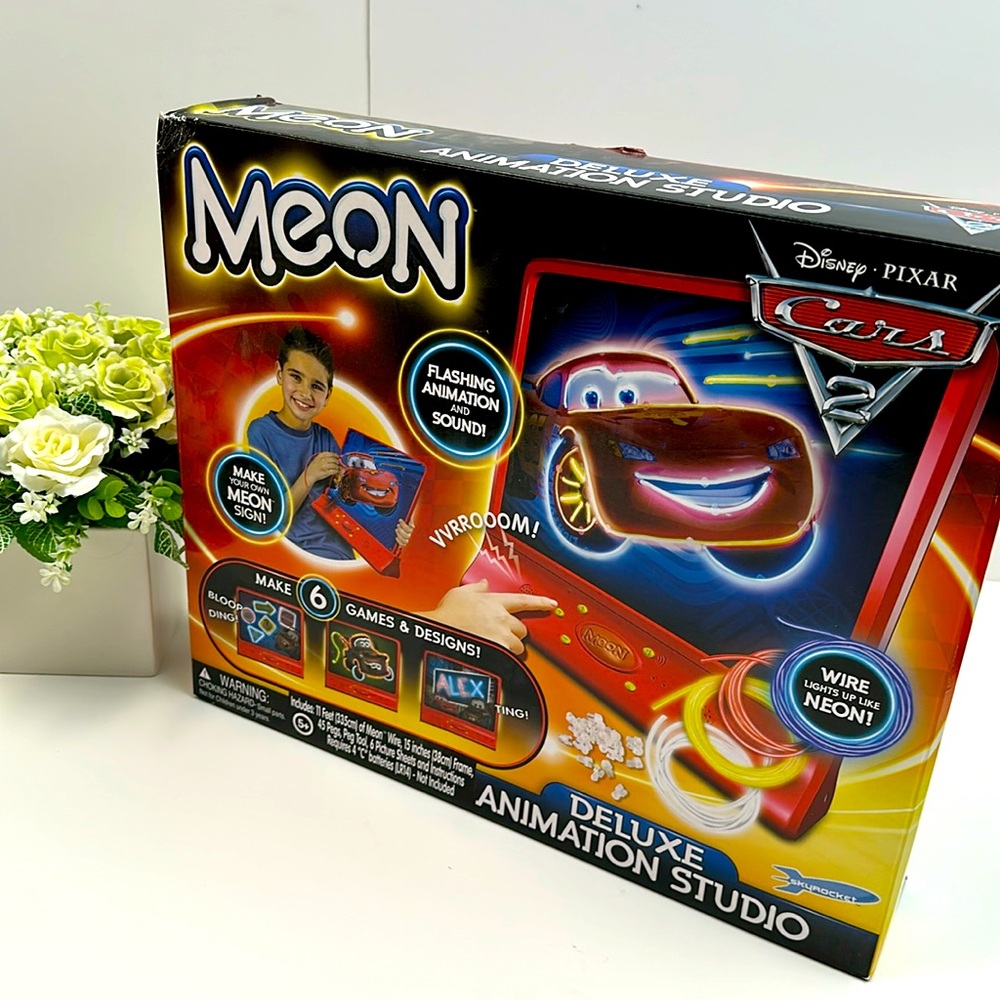 Meon Disney Pixar Cars 2 Deluxe Animation Studio